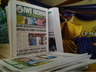 Iwe-Irohin-Newspaper-on-the-stand