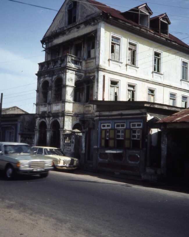 402452768_718413737015671_5312344750039160041_n