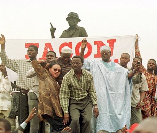 387664439_299665886212381_5431724853369111019_n