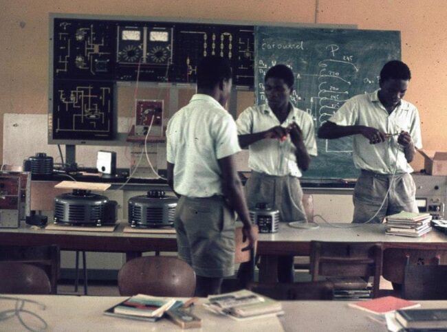 424904983_1429141854704102_8194674042633653372_n