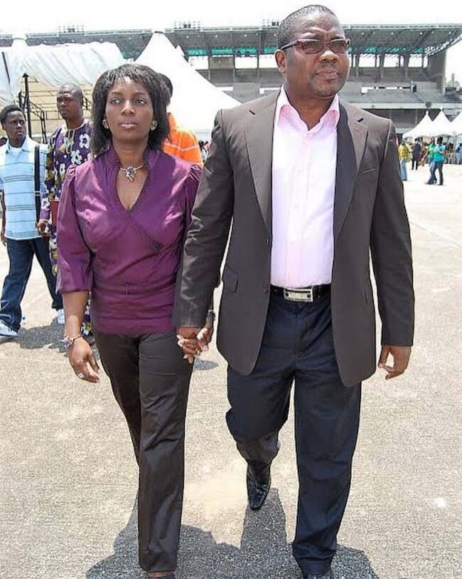 393186122_2590109341129740_146933144185678547_n