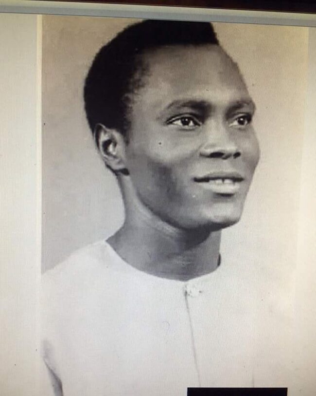 424430324_410218774718587_4066178581129053131_n